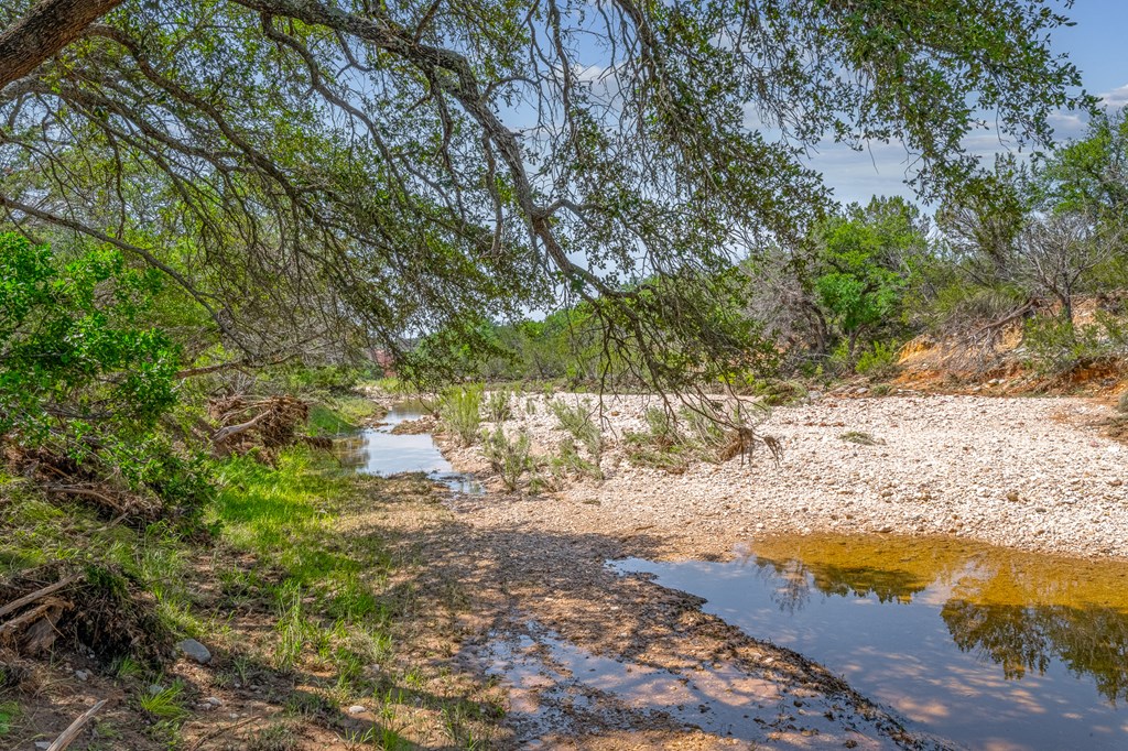 6 Ranch Road 385, Unit 9 London, TX 76854 - Photo 16 of 19