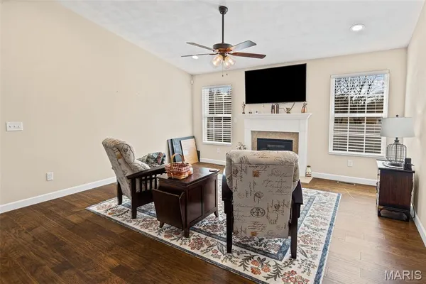 $415,000 | 1420 Mc Kinley Street, Mascoutah, IL 62258