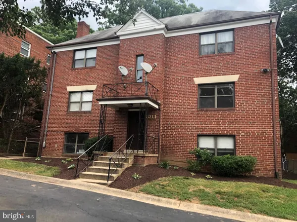 $1,250 | 8711 Plymouth Street, Unit 2, Silver Spring, MD 20901