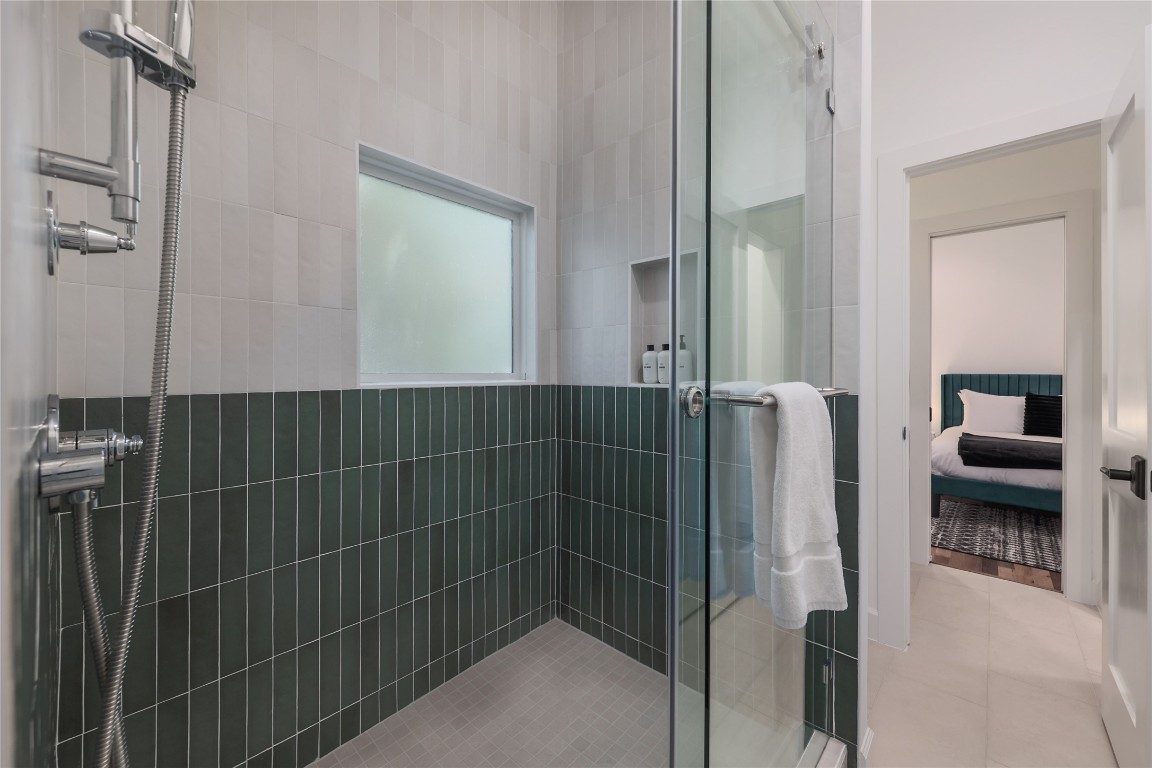 1701 Willow Street Austin, TX 78702 - Photo 27 of 29