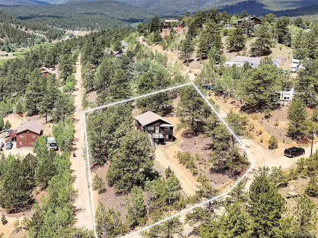 a view of a outdoor space