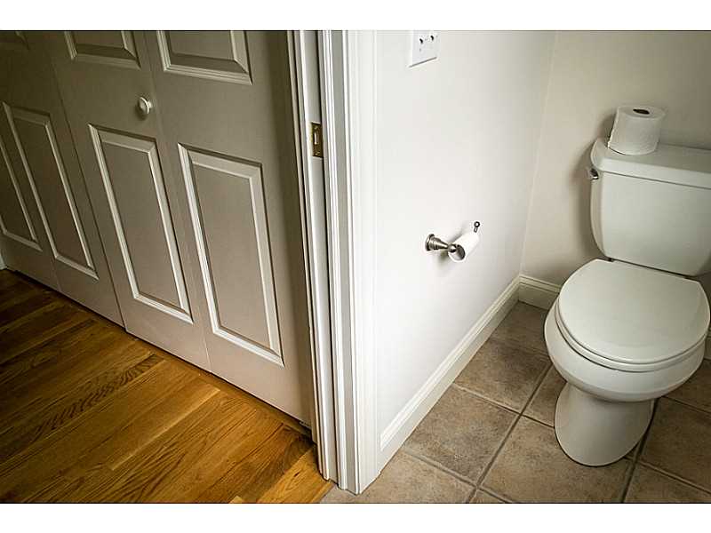 55 Ford Farm Road Tiverton, RI 02878 - Photo 6 of 23 Bathroom.