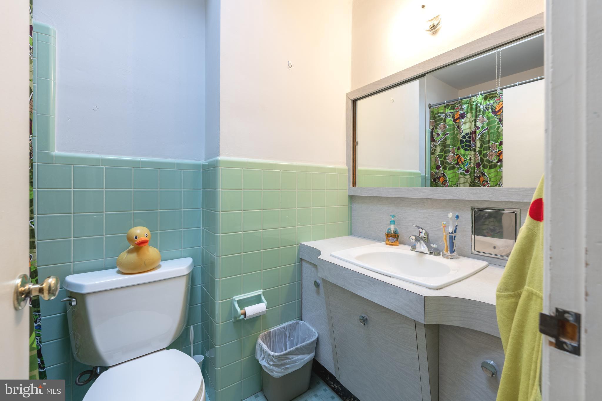 2323 Ripley Street Philadelphia, PA 19152 - Photo 17 of 40 Gallery Image 17