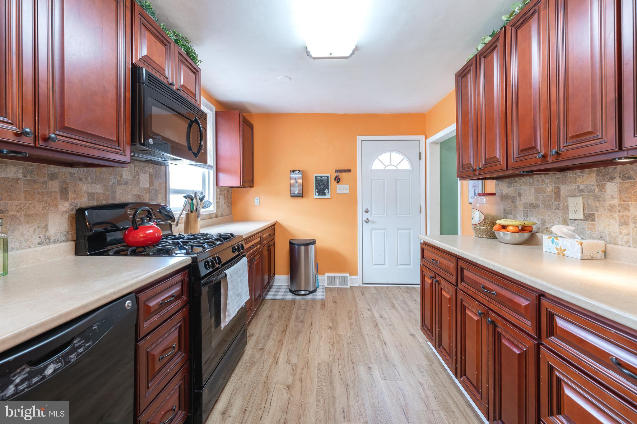 2323 Ripley Street Philadelphia, PA 19152 - Photo 25 of 40 Gallery Image 25