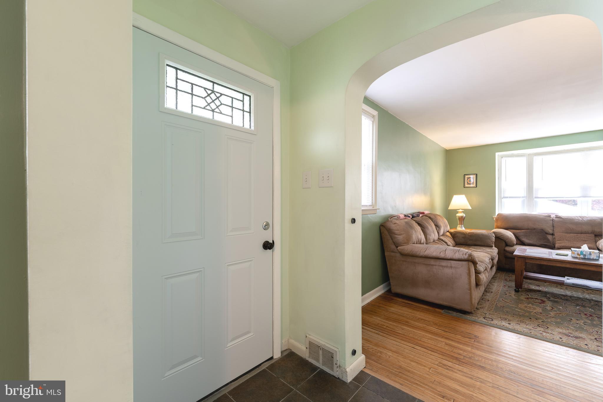 2323 Ripley Street Philadelphia, PA 19152 - Photo 5 of 40 Gallery Image 5