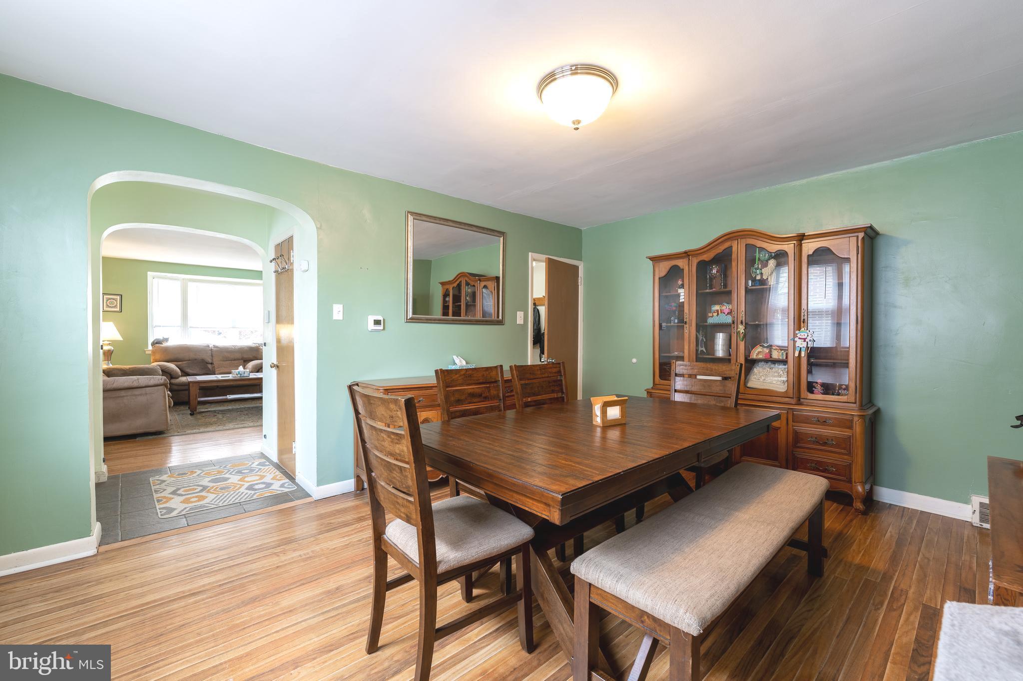 2323 Ripley Street Philadelphia, PA 19152 - Photo 8 of 40 Gallery Image 8