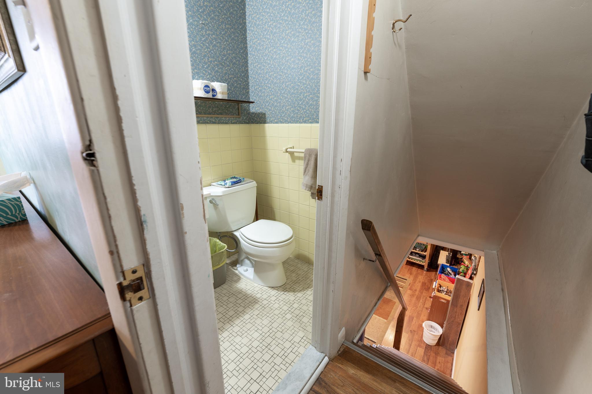 2323 Ripley Street Philadelphia, PA 19152 - Photo 10 of 40 Gallery Image 10