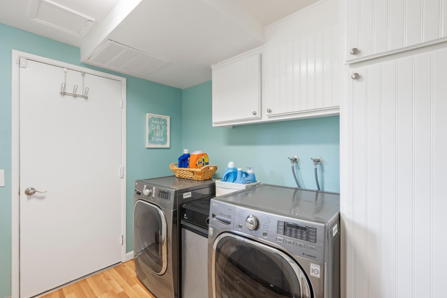 6570 Thames Drive Gilroy, CA 95020 - Photo 16 of 30 a utility room with dryer and washer