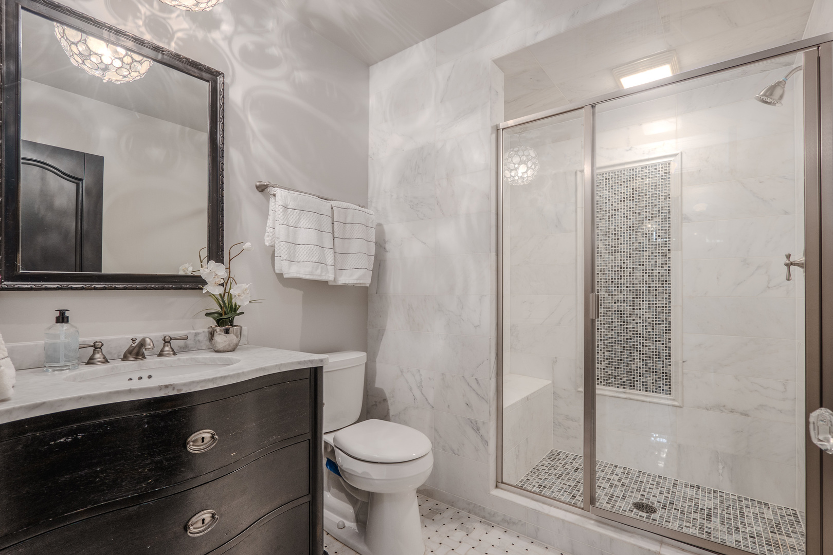 39-w915 Catlin Square Geneva, IL 60134 - Photo 47 of 58