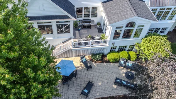 $1,879,000 | 39-w915 Catlin Square, Geneva, IL 60134