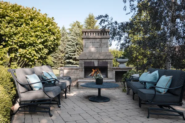 $1,879,000 | 39-w915 Catlin Square, Geneva, IL 60134