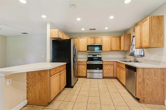 $220,000 | 340 West Stanford Street, Bartow, FL 33830