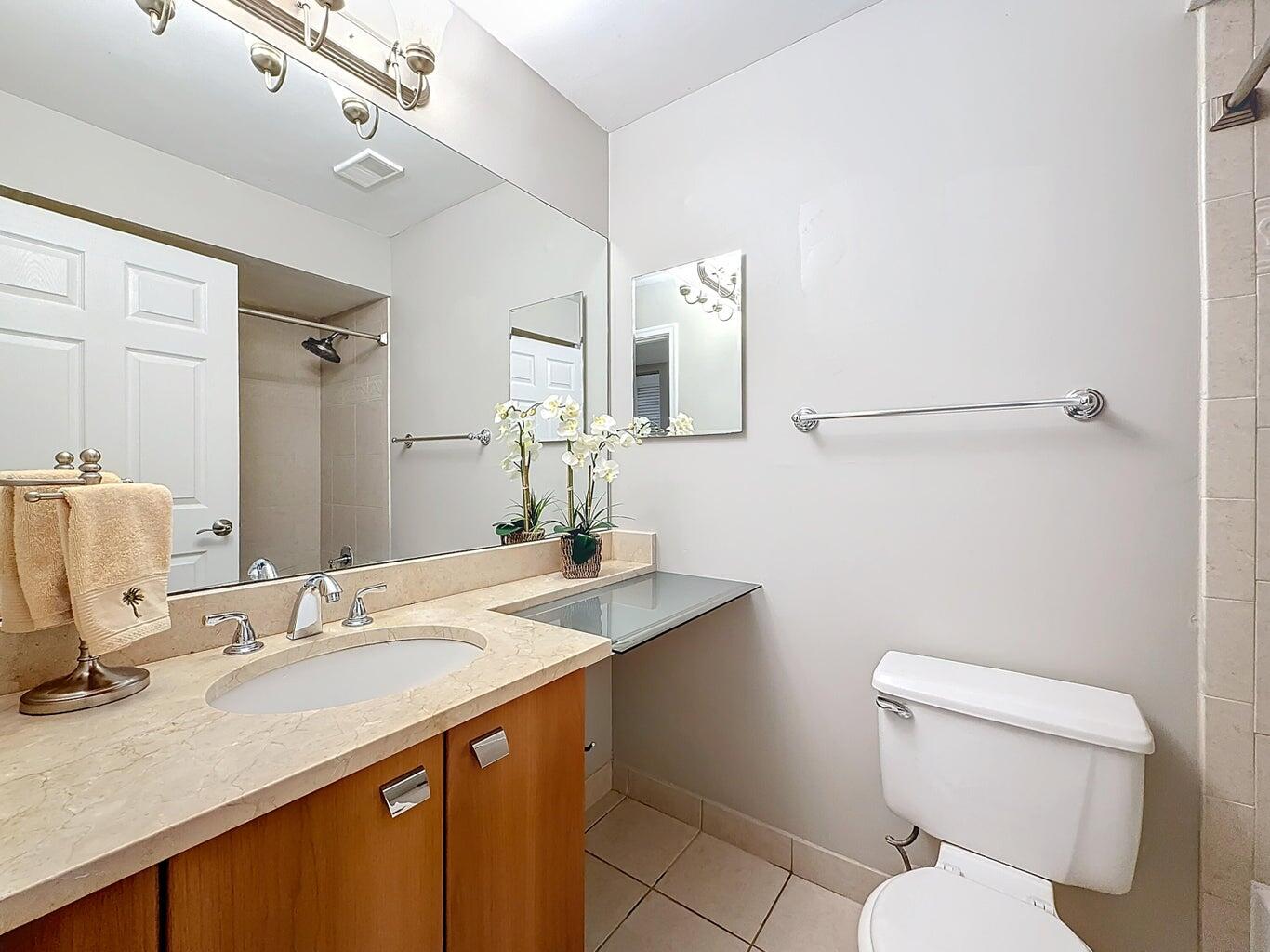 1020 Crystal Way, Unit M Delray Beach, FL 33444 - Photo 15 of 22 20250117010503415946000000-o (1)