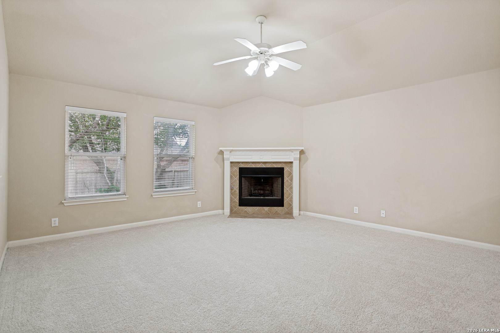 8910 Hanover Forest Helotes, TX 78023 - Photo 4 of 30