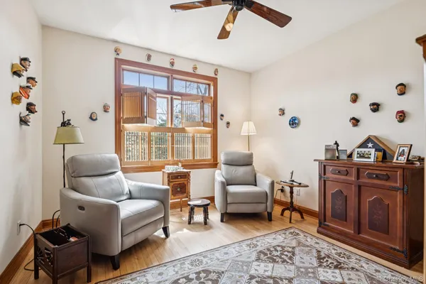 $1,349,999 | 1115 White Eagle Drive, Laurel, NY 11948