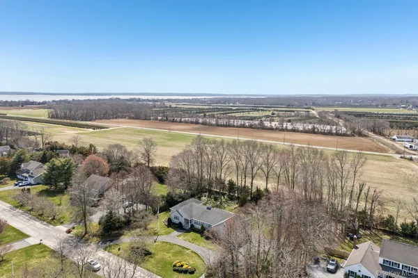 $1,349,999 | 1115 White Eagle Drive, Laurel, NY 11948