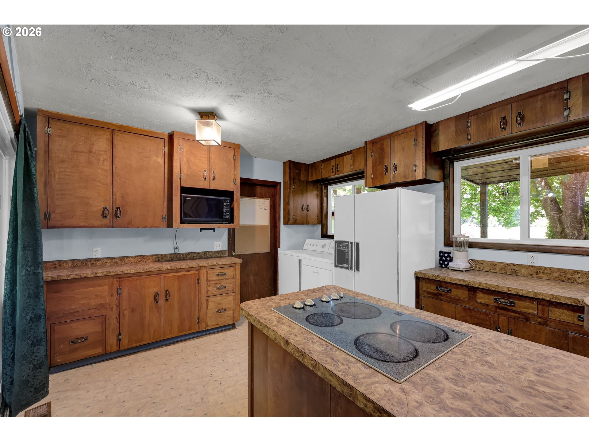 34558 Row River Road Cottage Grove, OR 97424 - Photo 7 of 22