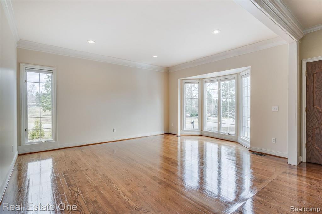 2880 Baytree Court Rochester, MI 48306 - Photo 27 of 74