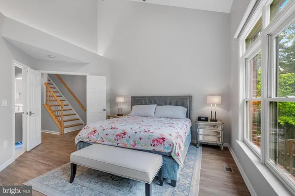 $6,250 | 1507 North Colonial Terrace, Arlington, VA 22209
