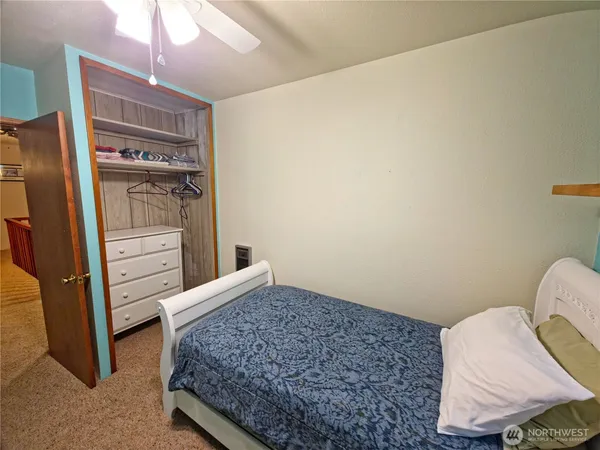 $649,900 | 54 Pacific Lane, Pacific Beach, WA 98571