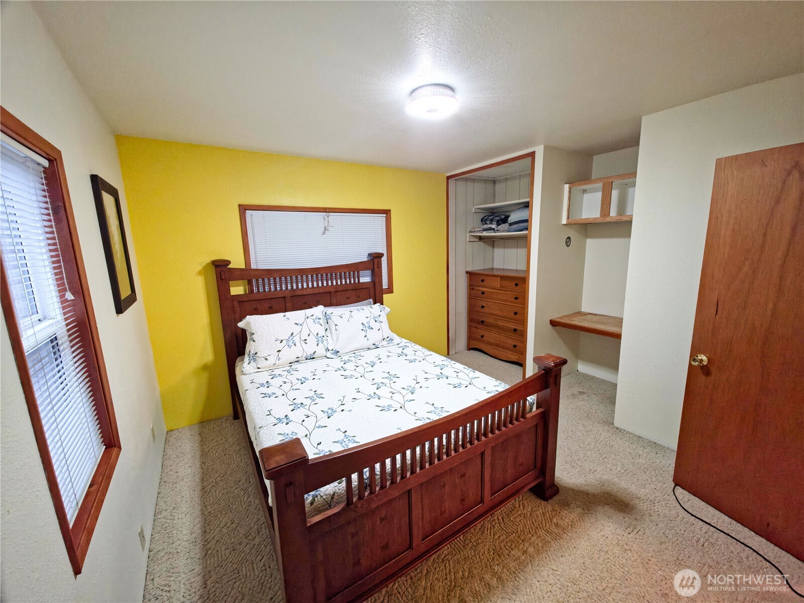 54 Pacific Lane Pacific Beach, WA 98571 - Photo 28 of 37 a bedroom with a bed and a dresser