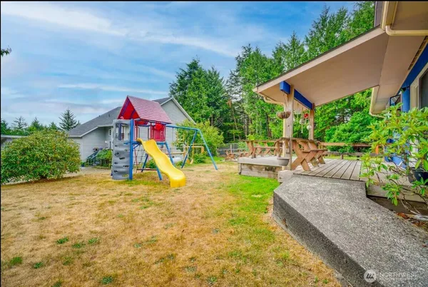 $649,900 | 54 Pacific Lane, Pacific Beach, WA 98571