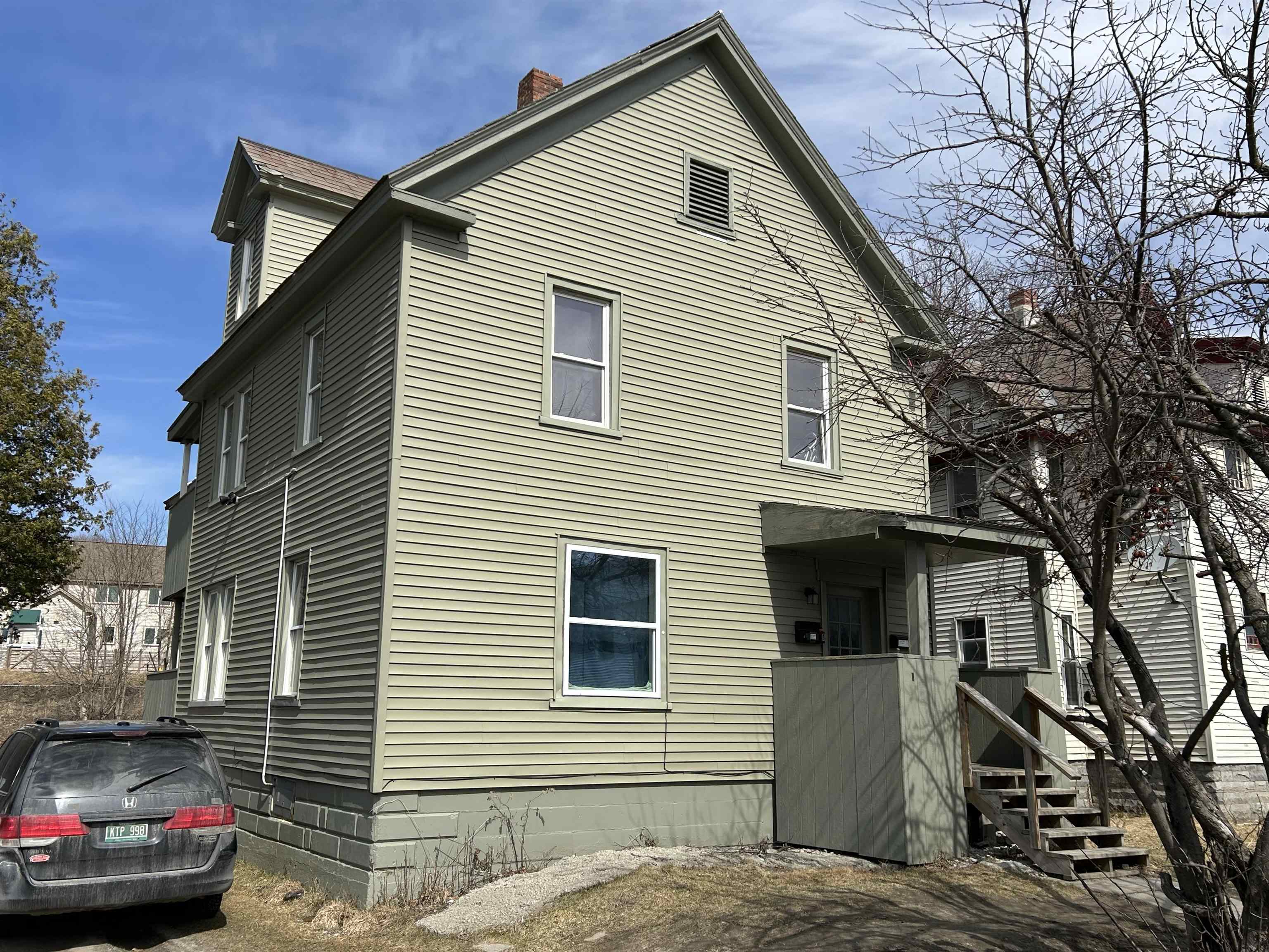 11 Clover Street Rutland, VT 05701 - Photo 1 of 1