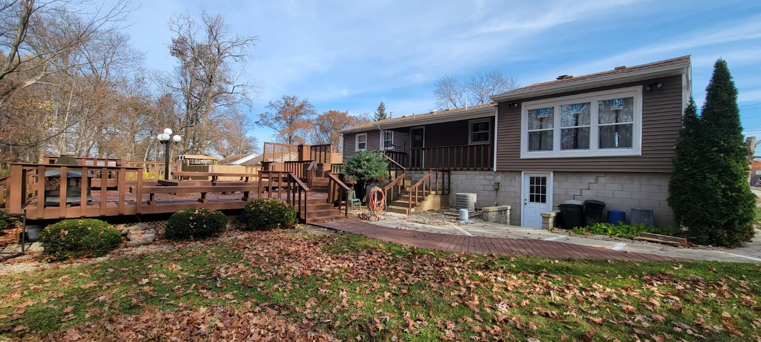 1607 Roosevelt Road Valparaiso, IN 46383 - Photo 26 of 32 1500x675
