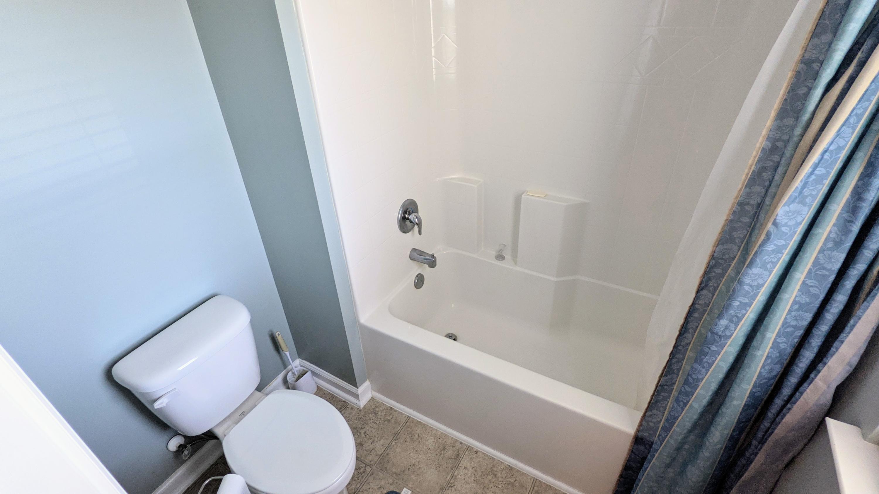 403 Forest Hills Road Summerville, SC 29486 - Photo 26 of 29 Second Bath