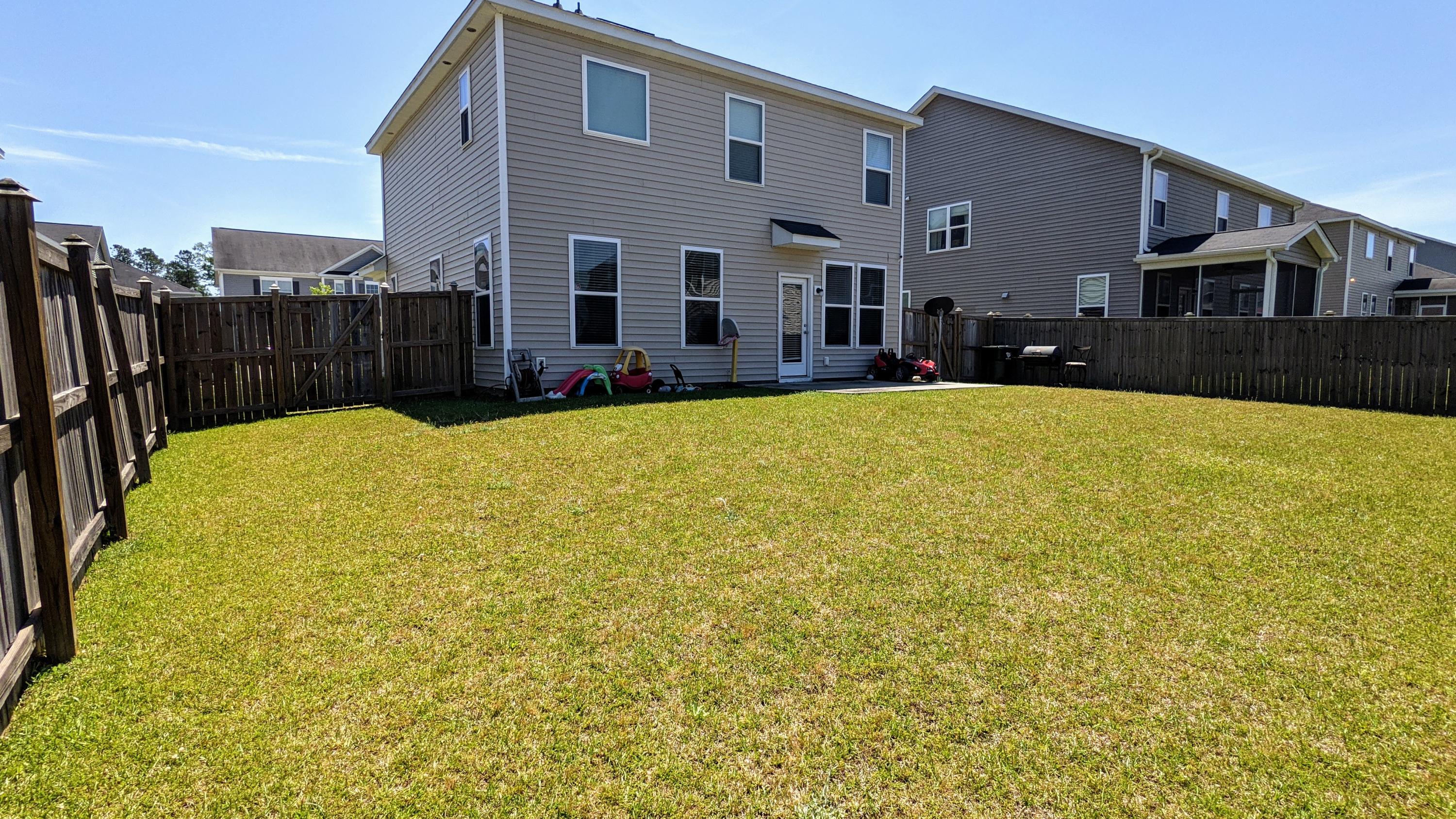 403 Forest Hills Road Summerville, SC 29486 - Photo 28 of 29 Back Yard
