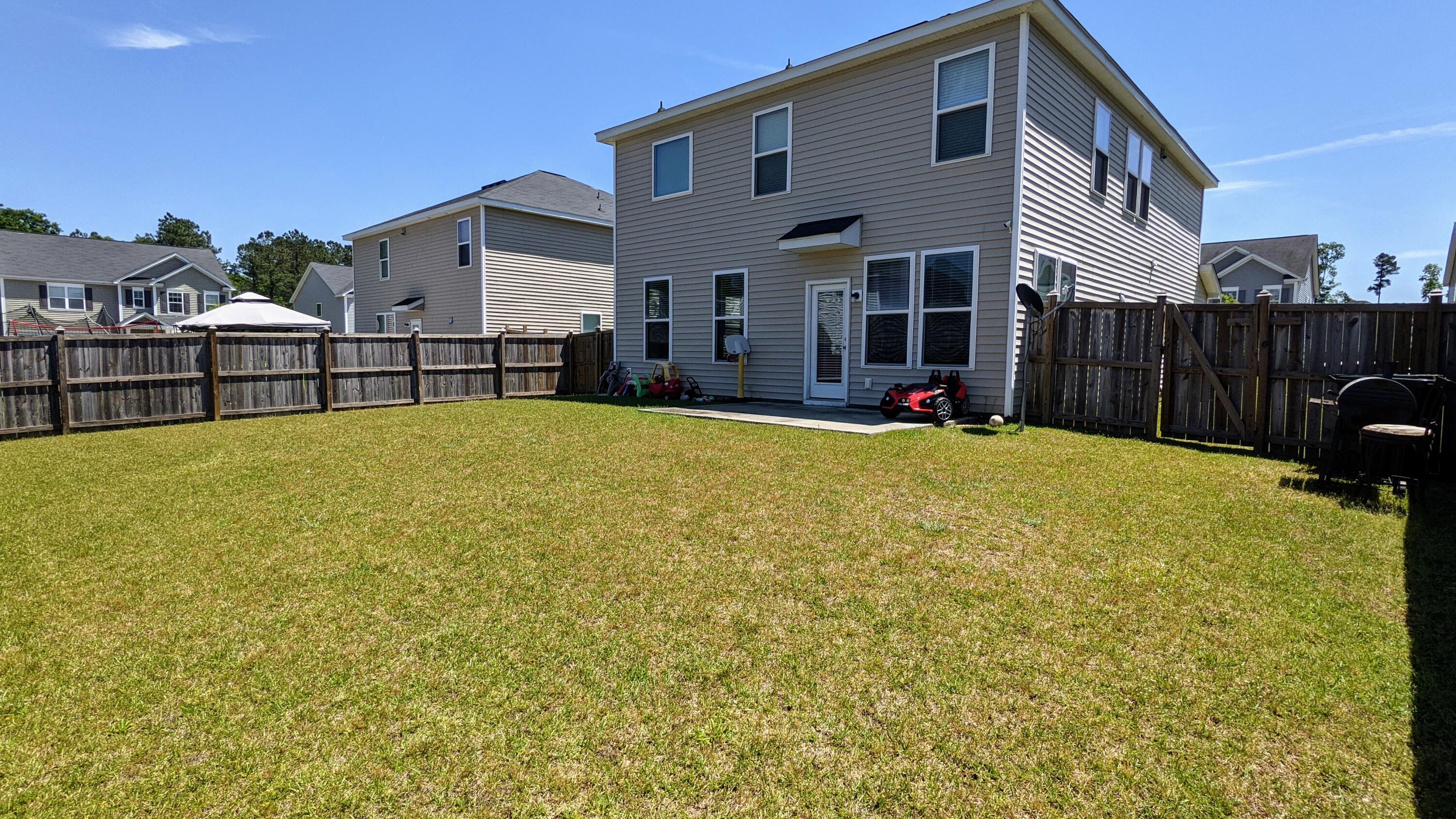403 Forest Hills Road Summerville, SC 29486 - Photo 29 of 29 Back Yard