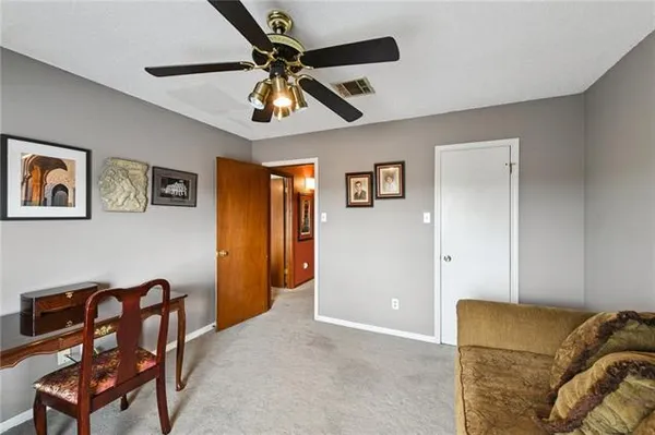 $130,000 | 1444 Carrollton Avenue, Unit 206, Metairie, LA 70005