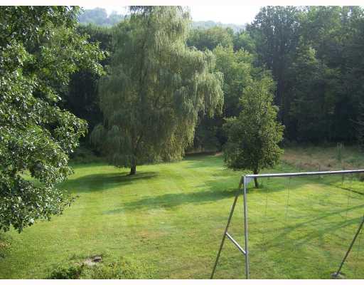 233 Klein Road Glenshaw, PA 15116 - Photo 6 of 6 Yard/Garden. Level yard!