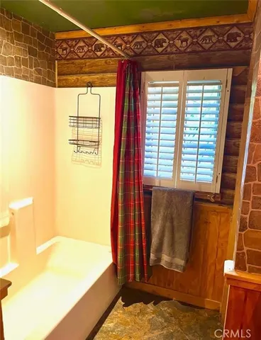 $225,000 | 29021 Bouquet Canyon Road, Unit 382, Saugus, CA 91350