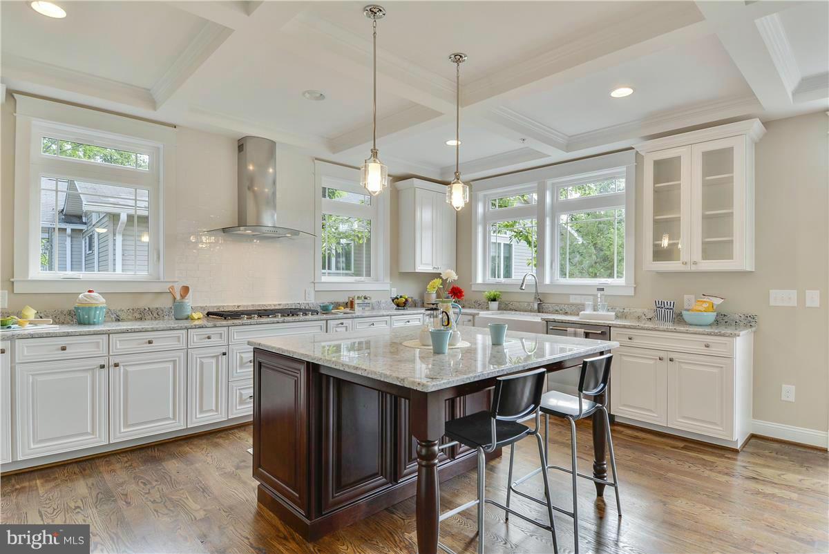 160 Acton Road Annapolis, MD 21403 - Photo 8 of 22 Kitchen, white cabinetry