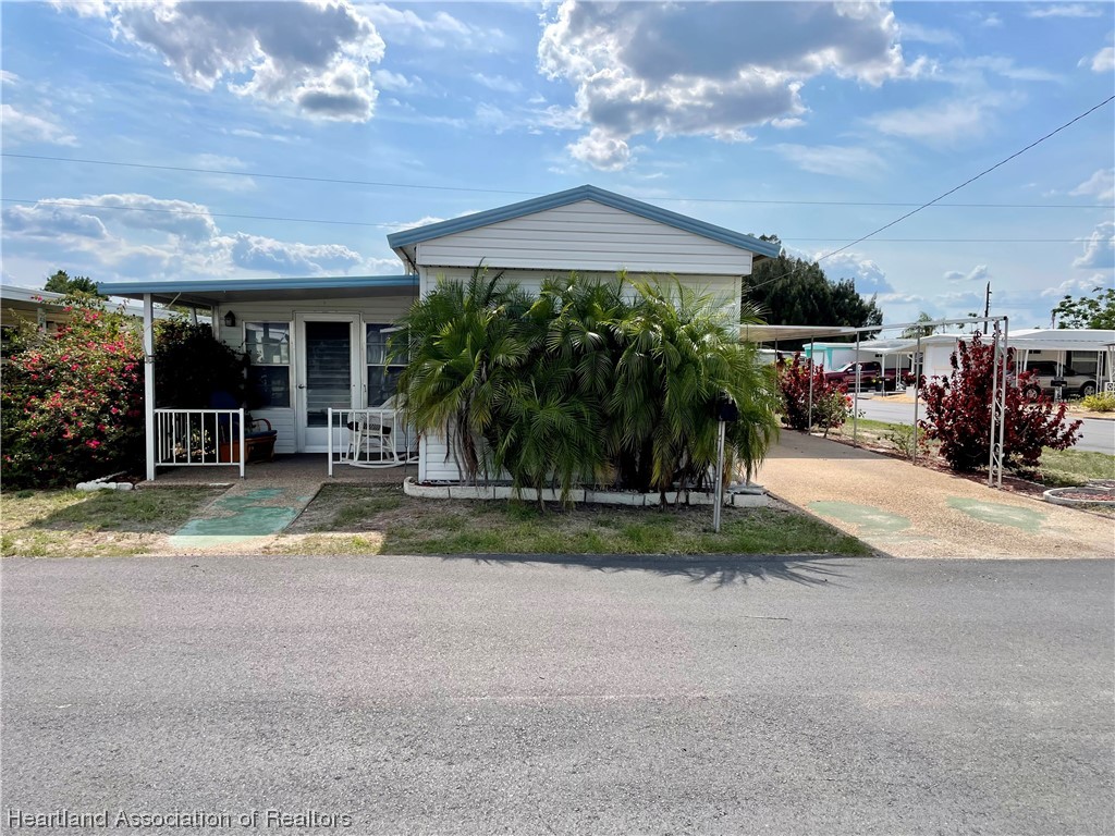 30529 Tiger Tail Road Sebring, FL 33870 - Photo 1 of 26 Gallery Image 1