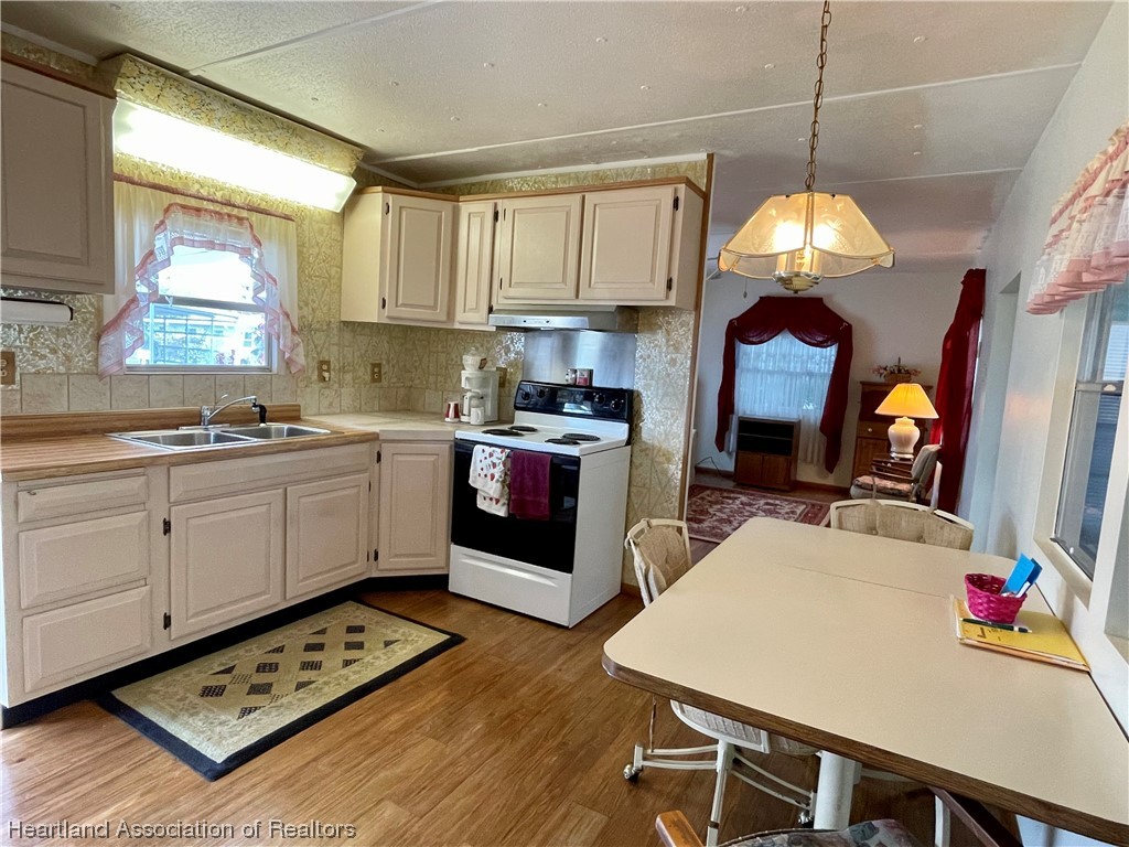 30529 Tiger Tail Road Sebring, FL 33870 - Photo 11 of 26 Gallery Image 11