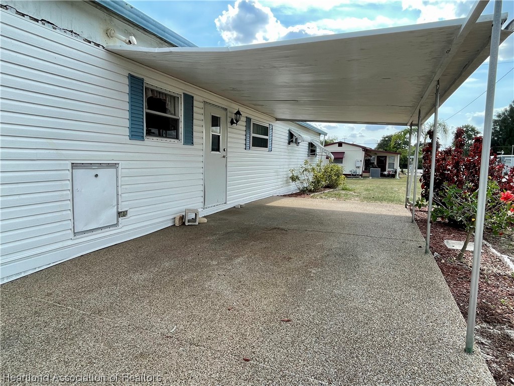 30529 Tiger Tail Road Sebring, FL 33870 - Photo 4 of 26 Gallery Image 4