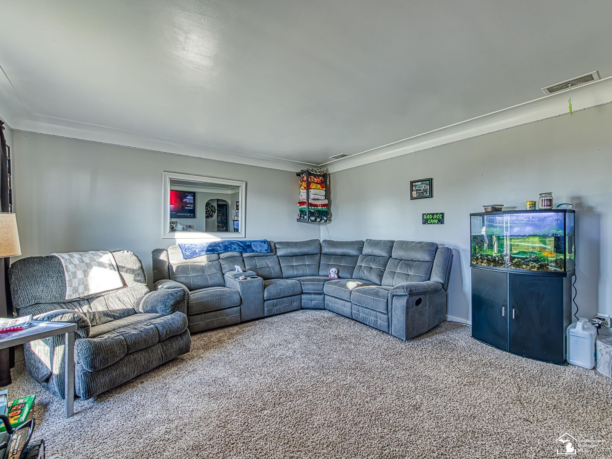 5177 Robinson Road Petersburg, MI 49270 - Photo 4 of 26 Gallery Image 4