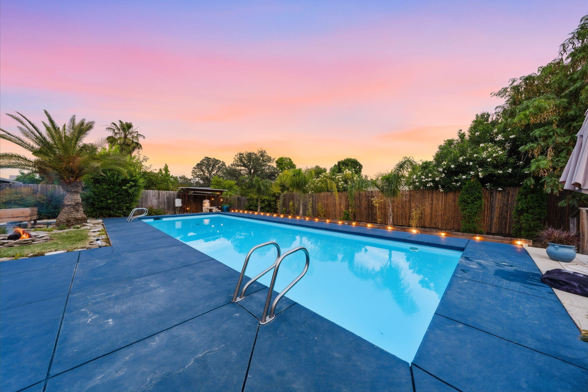 1803 Stetson Way Redding, CA 96003 - Photo 2 of 32 Pool