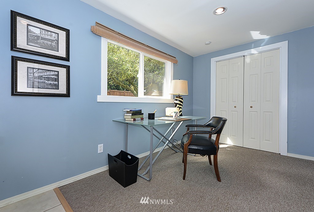9523 232nd Street Southwest Edmonds, WA 98020 - Photo 11 of 23 Gallery Image 11