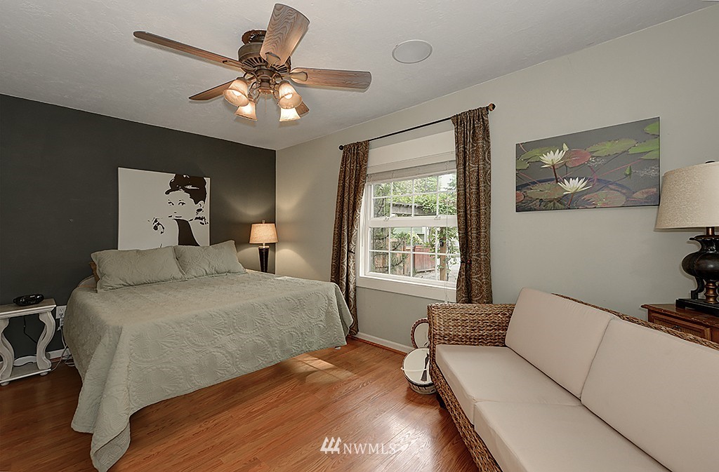 9523 232nd Street Southwest Edmonds, WA 98020 - Photo 8 of 23 Gallery Image 8