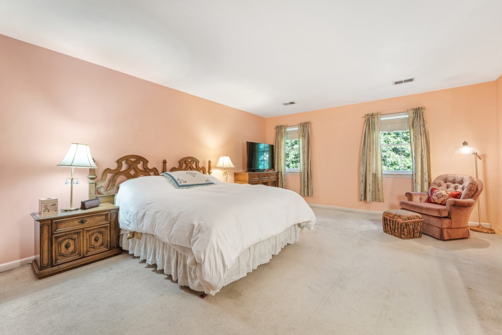 263 Boxford Road Haverhill, MA 01835 - Photo 12 of 41 Gallery Image 12