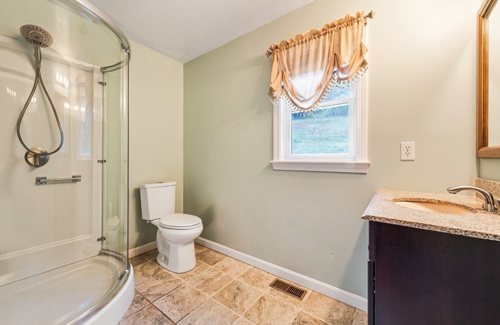 263 Boxford Road Haverhill, MA 01835 - Photo 3 of 41 Gallery Image 3