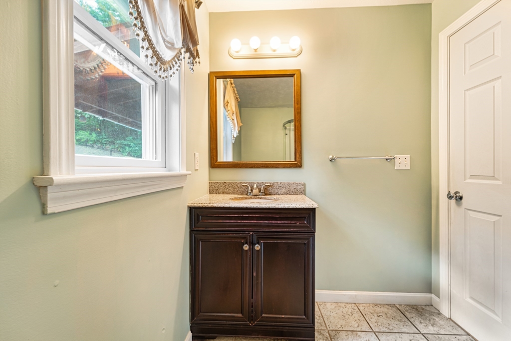 263 Boxford Road Haverhill, MA 01835 - Photo 38 of 41 Gallery Image 38