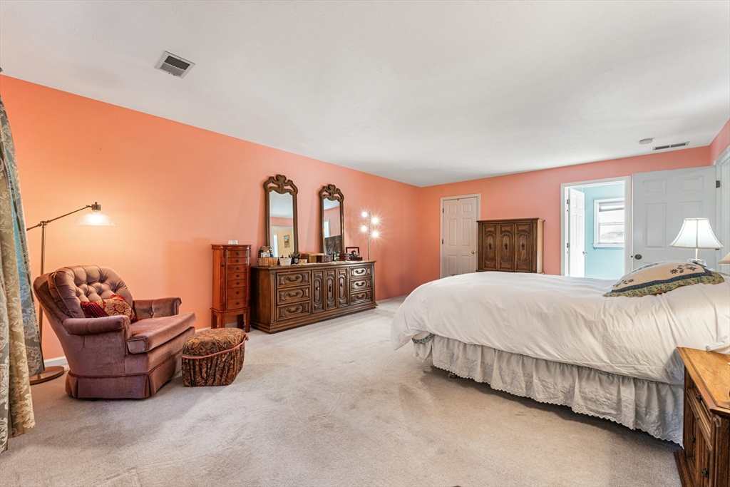 263 Boxford Road Haverhill, MA 01835 - Photo 8 of 41 Gallery Image 8