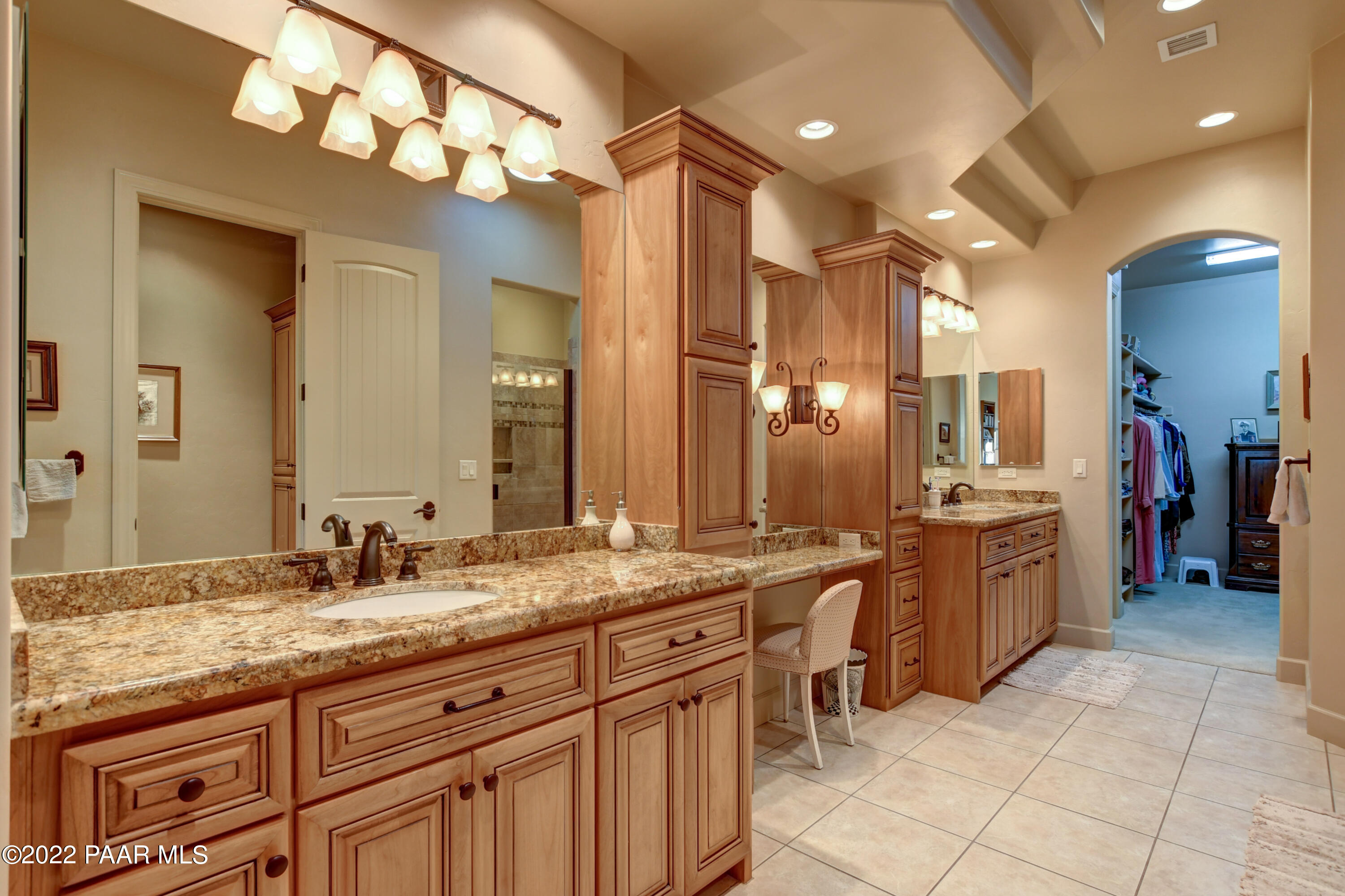 1652 Stable Rock Road Prescott, AZ 86303 - Photo 20 of 51 020_Primary Bathroom
