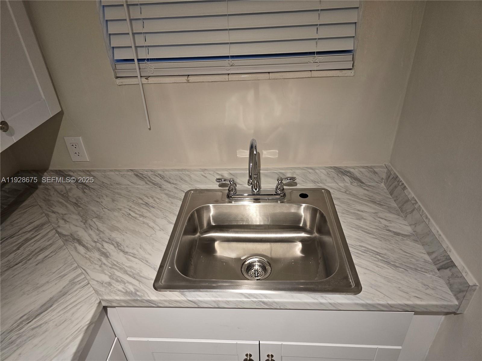 835 Lenox Avenue, Unit 206 Miami Beach, FL 33139 - Photo 21 of 26