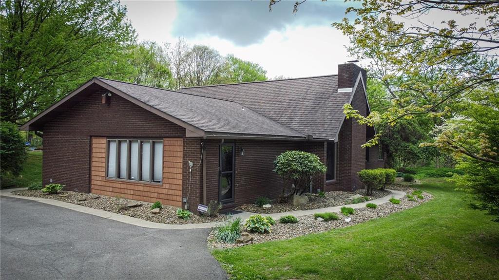 706 Clearfield Road Fenelton, PA 16034 - Photo 2 of 42
