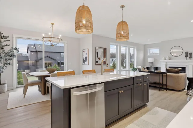 $849,900 | 4588 Meadowview Lane, Minnetrista, MN 55331